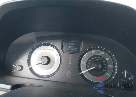 2011 Honda Odyssey Touring/Touring Elite z USA, uszkodzony, nr VIN 5FNRL5H93BB104436